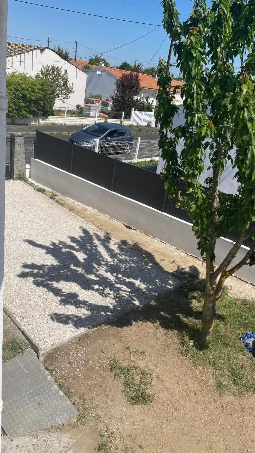 Belle Maison Avec Jardin Rdc T3 De 70M2 Vacances Ou Cure Thermale Rochefort Zewnętrze zdjęcie